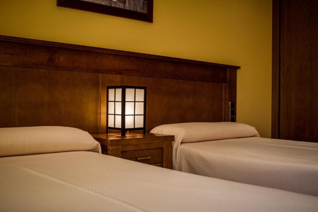 Hostal Rural El Nacimiento Deifontes Extérieur photo