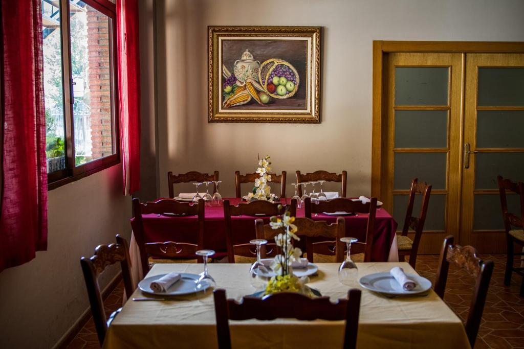 Hostal Rural El Nacimiento Deifontes Extérieur photo