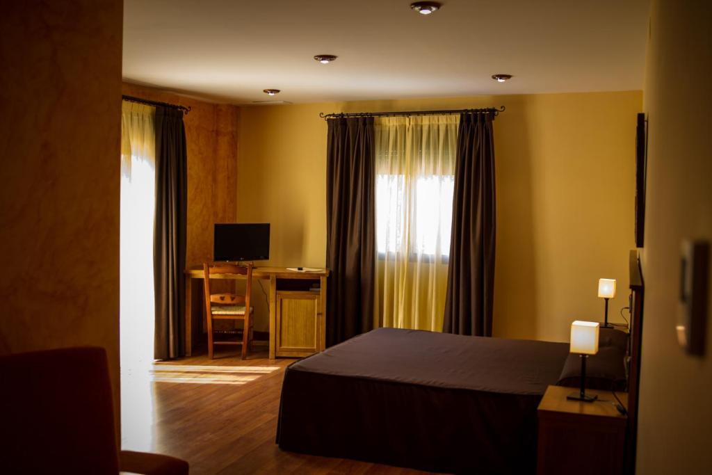 Hostal Rural El Nacimiento Deifontes Chambre photo